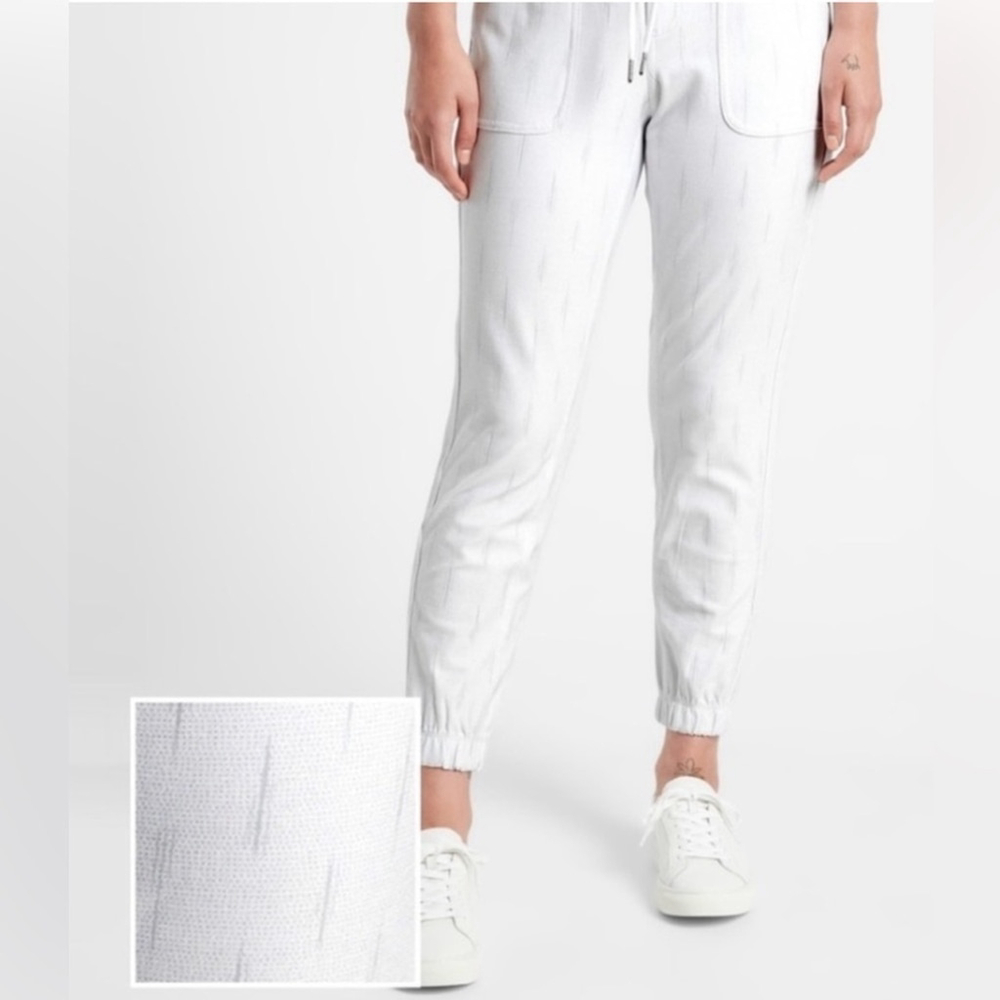 Athleta 22 Plus Farallon Printed Jogger NWT Gray & White - Picture 5 of 9